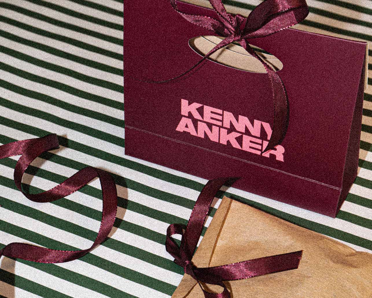 KENNY ANKER Limited Edition Adventskalender 2024: Et eksklusivt must-have til bryn- og vippeelskeren!